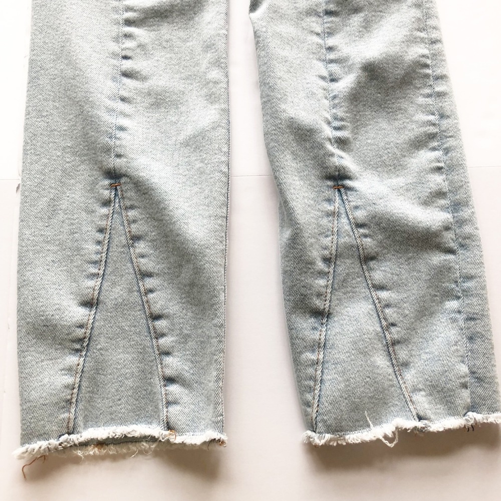 GOOD AMERICAN Jeans Size 4 Blue Good Classic Inset Ankle Slim Indigo454 Raw Hem - Picture 6 of 11